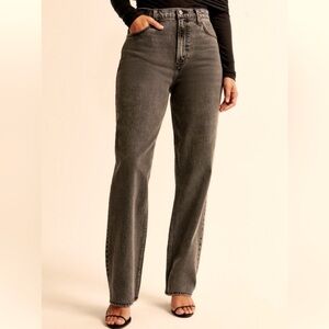 NWT Abercrombie & Fitch Curve Love Ultra High Rise 90s Straight Jean Sz 34 Black